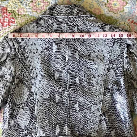 🌈Banana Republic🌈Snake print Real leather Moto Jacket - Picture 6 of 8